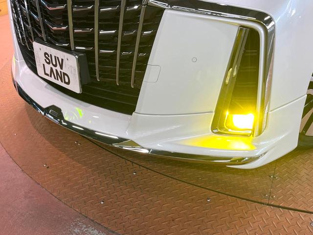 アルファード ２．５Ｓ　Ｃパッケージ　モデリスタエアロ　サンルーフ　フリップダウン　純正９型ナビ　バックカメラ　レーダークルーズ　セーフティセンス　両側パワスラ　ベンチレーション　三眼ＬＥＤヘッド　純正１８インチアルミ　ＥＴＣ　禁煙車（3枚目）