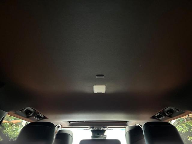 ランドクルーザー２５０ ＶＸ　サンルーフ　丸目ヘッド　純正１２型ナビ　全周囲カメラ　レーダークルーズ　セーフティセンス　ブラインドスポットモニター　デジタルミラー　ベンチレーション　黒革シート　純正１８インチアルミ　禁煙車　ＥＴＣ（63枚目）