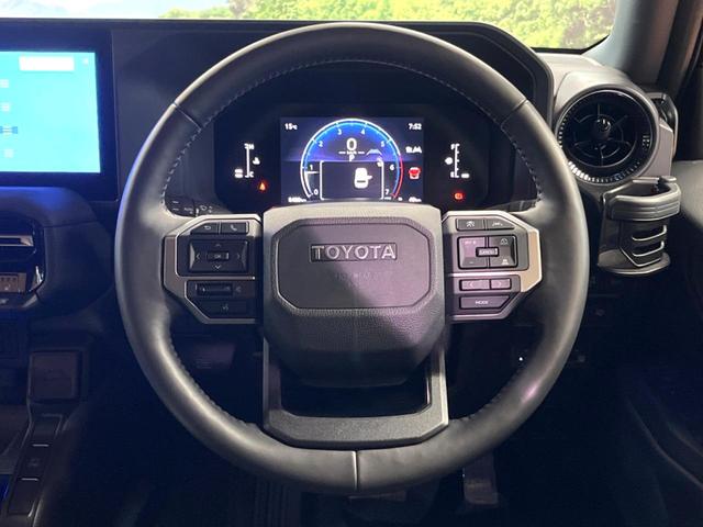 ランドクルーザー２５０ ＶＸ　サンルーフ　丸目ヘッド　純正１２型ナビ　全周囲カメラ　レーダークルーズ　セーフティセンス　ブラインドスポットモニター　デジタルミラー　ベンチレーション　黒革シート　純正１８インチアルミ　禁煙車　ＥＴＣ（67枚目）