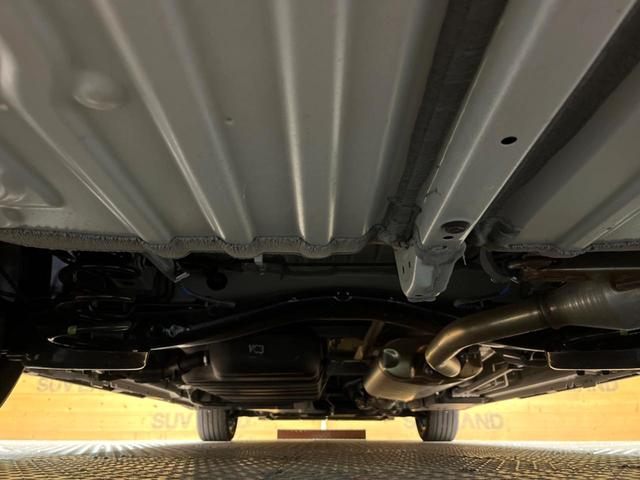 ヴォクシー Ｓ－Ｚ　両側電動ドア　バックカメラ　衝突被害軽減システム　禁煙車　ハーフレザーシート　ドラレコ　コーナーセンサー　スマートキー　ＬＥＤヘッド　ＥＴＣ２．０　純正１７インチアルミ　オートハイビーム（20枚目）