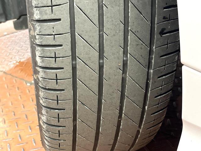 ヴォクシー Ｓ－Ｚ　両側電動ドア　バックカメラ　衝突被害軽減システム　禁煙車　ハーフレザーシート　ドラレコ　コーナーセンサー　スマートキー　ＬＥＤヘッド　ＥＴＣ２．０　純正１７インチアルミ　オートハイビーム（25枚目）