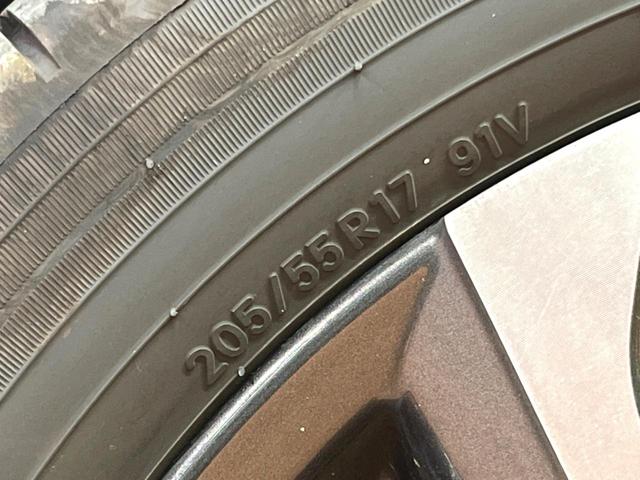 ヴォクシー Ｓ－Ｚ　両側電動ドア　バックカメラ　衝突被害軽減システム　禁煙車　ハーフレザーシート　ドラレコ　コーナーセンサー　スマートキー　ＬＥＤヘッド　ＥＴＣ２．０　純正１７インチアルミ　オートハイビーム（26枚目）