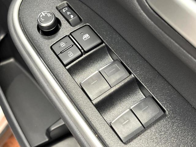 ヴォクシー Ｓ－Ｚ　両側電動ドア　バックカメラ　衝突被害軽減システム　禁煙車　ハーフレザーシート　ドラレコ　コーナーセンサー　スマートキー　ＬＥＤヘッド　ＥＴＣ２．０　純正１７インチアルミ　オートハイビーム（56枚目）