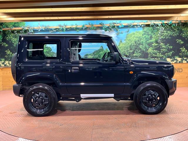 ジムニー ＸＧ　４ＷＤ　ＭＴ車　衝突被害軽減システム　禁煙車　コーナーセンサー　スマートキー　ＬＥＤヘッド　純正１５インチアルミ　オートハイビーム　車線逸脱警報　オートライト（17枚目）