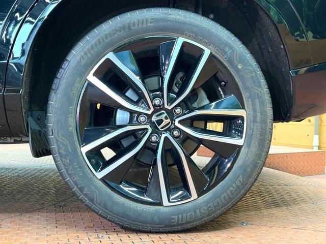 ヴェゼル ｅ：ＨＥＶ　Ｚ　純正９型ナビ　バックカメラ　ブラインドスポットモニター　レーダークルーズ　クリアランスソナー　電動リアゲート　ハーフレザー　シートヒーター　ＬＥＤヘッド　ＥＴＣ　純正１８インチアルミ（28枚目）