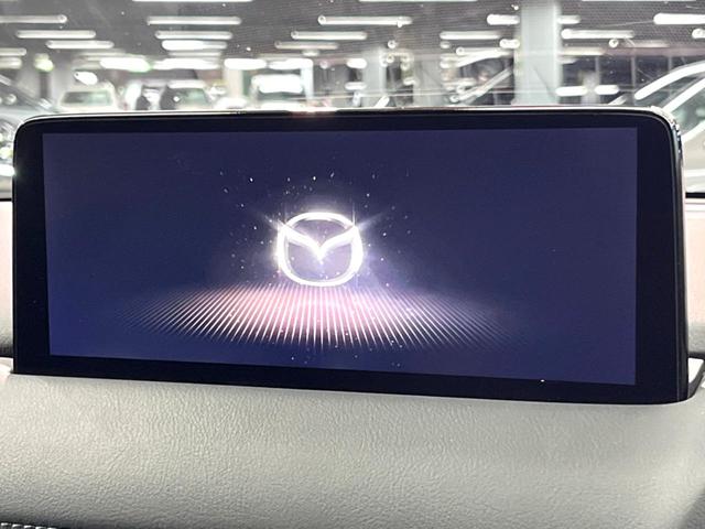 ＣＸ－５ ＸＤ　ブラックトーンエディション　禁煙　純正１０型ナビ　全周囲カメラ　ブラインドスポットモニター　レーダークルーズ　クリアランスソナー　電動リアゲート　ハーフレザー　メモリーシート　シートヒーター　ＬＥＤヘッド　ＥＴＣ　純正１９アルミ（3枚目）