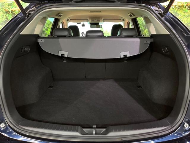 ＣＸ－５ ＸＤ　ブラックトーンエディション　禁煙　純正１０型ナビ　全周囲カメラ　ブラインドスポットモニター　レーダークルーズ　クリアランスソナー　電動リアゲート　ハーフレザー　メモリーシート　シートヒーター　ＬＥＤヘッド　ＥＴＣ　純正１９アルミ（12枚目）