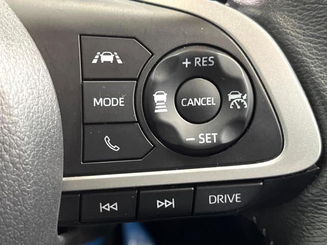 ライズ Ｚ　禁煙　純正ディスプレイ　全周囲カメラ　スマートアシスト　ブラインドスポットモニター　レーダークルーズ　シートヒーター　ＬＥＤヘッド　クリアランスソナー　純正１７インチアルミ　ＥＴＣ（7枚目）