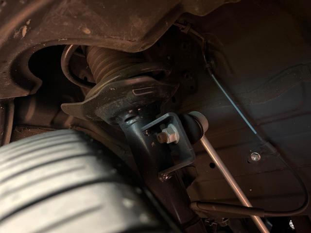 ライズ Ｚ　禁煙　純正ディスプレイ　全周囲カメラ　スマートアシスト　ブラインドスポットモニター　レーダークルーズ　シートヒーター　ＬＥＤヘッド　クリアランスソナー　純正１７インチアルミ　ＥＴＣ（21枚目）