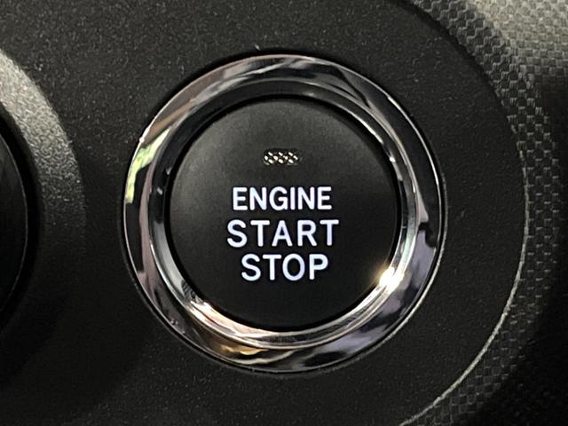 ライズ Ｚ　禁煙　純正ディスプレイ　全周囲カメラ　スマートアシスト　ブラインドスポットモニター　レーダークルーズ　シートヒーター　ＬＥＤヘッド　クリアランスソナー　純正１７インチアルミ　ＥＴＣ（42枚目）