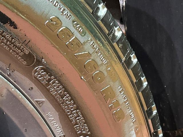 ランドクルーザープラド ＴＸ　Ｌパッケージ　マットブラックエディション　禁煙　７人　サンルーフ　純正９型ナビ　バックカメラ　レーダークルーズ　ＬＥＤヘッド　オートハイビーム　黒革　パワーシート　シートベンチレーション　純正１８インチアルミ　ＥＴＣ　ルーフレール（31枚目）