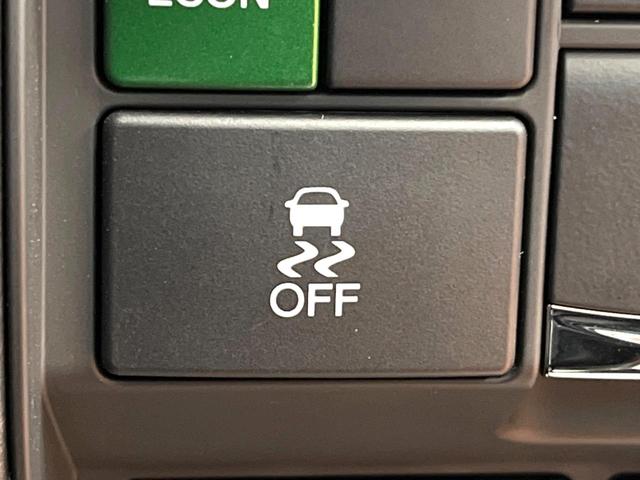 オデッセイハイブリッド e:HEVアブソルート・EXブラックエディション 禁煙 純正10型ナビ 全周囲カメラ ブラインドスポットモニター レーダークルーズ 両側電動ドア 電動リアゲート 黒革 シートヒーター LEDヘッド クリアランスソナー 純正18インチアルミ ETC(40枚目)