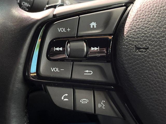 オデッセイハイブリッド e:HEVアブソルート・EXブラックエディション 禁煙 純正10型ナビ 全周囲カメラ ブラインドスポットモニター レーダークルーズ 両側電動ドア 電動リアゲート 黒革 シートヒーター LEDヘッド クリアランスソナー 純正18インチアルミ ETC(42枚目)