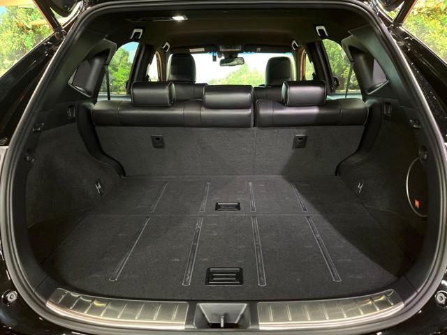 ハリアー プログレス　禁煙　モデリスタエアロ　ＪＢＬサウンド　メーカーナビ　全周囲カメラ　セーフティセンス　レーダークルーズ　電動リアゲート　ＬＥＤヘッド　オートハイビーム　ハーフレザーシート　純正１８インチアルミ　ＥＴＣ（12枚目）