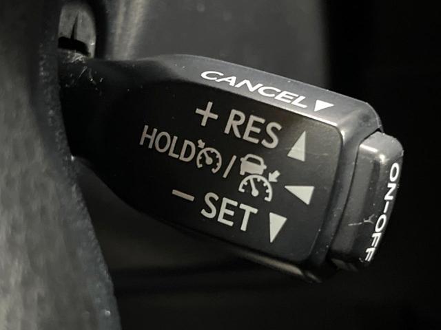 ランドクルーザープラド TX Lパッケージ マットブラックエディション 禁煙車 サンルーフ 9型ナビフルセグ 衝突軽減装置 レーダークルーズ レーンキープ オートハイビーム シートベンチレーション パワーシート ダウンヒルアシスト Bluetooth バックカメラ ETC(7枚目)