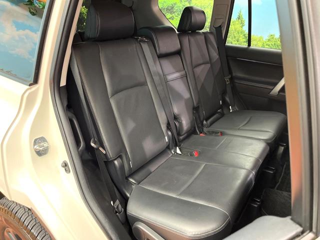 ランドクルーザープラド TX Lパッケージ マットブラックエディション 禁煙車 サンルーフ 9型ナビフルセグ 衝突軽減装置 レーダークルーズ レーンキープ オートハイビーム シートベンチレーション パワーシート ダウンヒルアシスト Bluetooth バックカメラ ETC(12枚目)