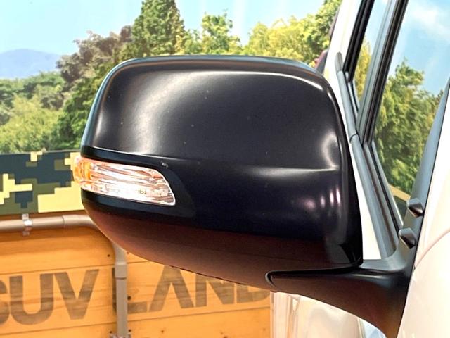 ランドクルーザープラド TX Lパッケージ マットブラックエディション 禁煙車 サンルーフ 9型ナビフルセグ 衝突軽減装置 レーダークルーズ レーンキープ オートハイビーム シートベンチレーション パワーシート ダウンヒルアシスト Bluetooth バックカメラ ETC(28枚目)