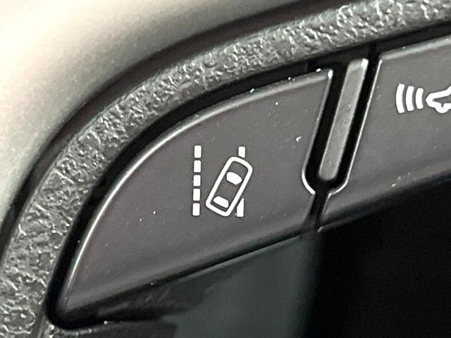 ランドクルーザープラド TX Lパッケージ マットブラックエディション 禁煙車 サンルーフ 9型ナビフルセグ 衝突軽減装置 レーダークルーズ レーンキープ オートハイビーム シートベンチレーション パワーシート ダウンヒルアシスト Bluetooth バックカメラ ETC(44枚目)