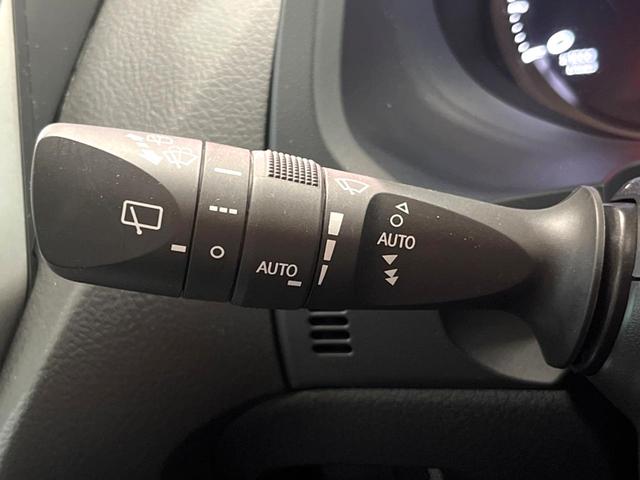 ランドクルーザープラド TX Lパッケージ マットブラックエディション 禁煙車 サンルーフ 9型ナビフルセグ 衝突軽減装置 レーダークルーズ レーンキープ オートハイビーム シートベンチレーション パワーシート ダウンヒルアシスト Bluetooth バックカメラ ETC(45枚目)