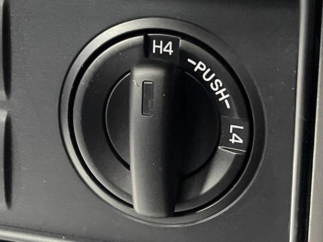 ランドクルーザープラド TX Lパッケージ マットブラックエディション 禁煙車 サンルーフ 9型ナビフルセグ 衝突軽減装置 レーダークルーズ レーンキープ オートハイビーム シートベンチレーション パワーシート ダウンヒルアシスト Bluetooth バックカメラ ETC(52枚目)