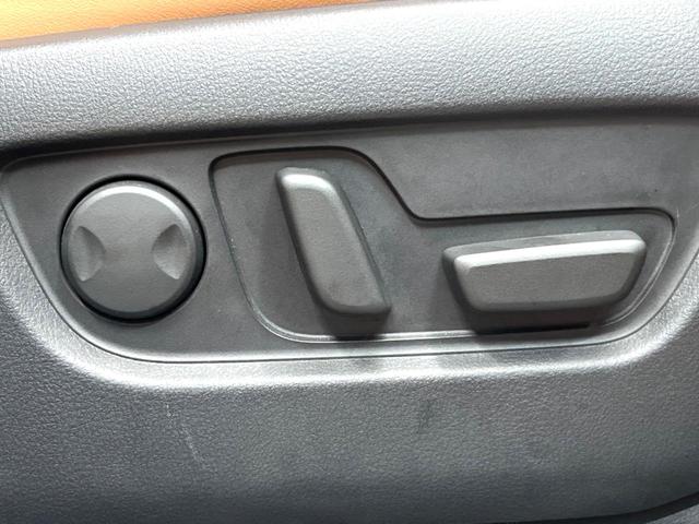 ＣＸ－６０ ＸＤ－ハイブリッド　プレミアムスポーツ　大型サンルーフ　ＢＯＳＥサウンド　１２型ナビ　全周囲カメラ　レーダークルーズ　ブラインドスポットモニター　パワーバックドア　本革　ベンチレーション　ステアリングヒーター　ＬＥＤヘッド　オートハイビーム（35枚目）