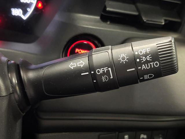 ヴェゼル ｅ：ＨＥＶ　Ｘ　８型ナビ　バックカメラ　ホンダセンシング　レーダークルーズ　クリアランスソナー　横滑り防止装置　ＬＥＤヘッド　オートライト　純正１６インチアルミ　ＥＴＣ　パドルシフト（8枚目）
