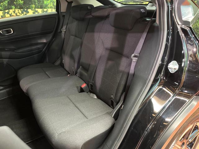 ヴェゼル ｅ：ＨＥＶ　Ｘ　８型ナビ　バックカメラ　ホンダセンシング　レーダークルーズ　クリアランスソナー　横滑り防止装置　ＬＥＤヘッド　オートライト　純正１６インチアルミ　ＥＴＣ　パドルシフト（23枚目）