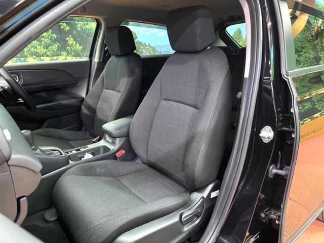 ヴェゼル ｅ：ＨＥＶ　Ｘ　８型ナビ　バックカメラ　ホンダセンシング　レーダークルーズ　クリアランスソナー　横滑り防止装置　ＬＥＤヘッド　オートライト　純正１６インチアルミ　ＥＴＣ　パドルシフト（24枚目）