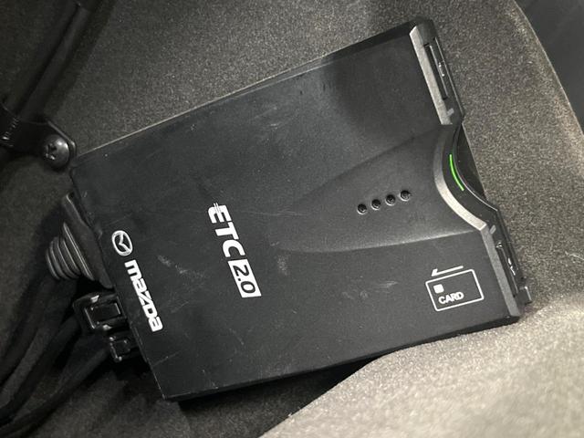 ＣＸ－５ ＸＤ　エクスクルーシブモード　禁煙　ＢＯＳＥサウンド　純正８型ナビフルセグＴＶ　全周囲カメラ　ブラインドスポットモニター　レーダークルーズ　電動リアゲート　クリアランスソナー　黒革　シートベンチレーション　ＬＥＤヘッド　ＥＴＣ（11枚目）