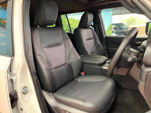 ランドクルーザー250 VX 禁煙車 サンルーフ 12型ディスプレイ 全周囲カメラ レーダークルーズ ブラインドスポットモニター 黒革 シートベンチレーション 電動リアゲート LEDヘッド 純正18インチアルミ ETC(12枚目)