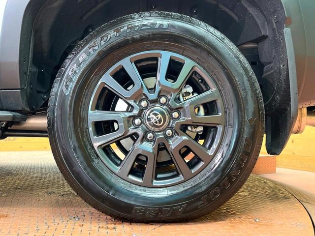 ランドクルーザー250 VX 禁煙車 サンルーフ 12型ディスプレイ 全周囲カメラ レーダークルーズ ブラインドスポットモニター 黒革 シートベンチレーション 電動リアゲート LEDヘッド 純正18インチアルミ ETC(29枚目)