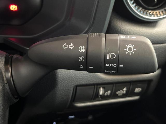 ランドクルーザー250 VX 禁煙車 サンルーフ 12型ディスプレイ 全周囲カメラ レーダークルーズ ブラインドスポットモニター 黒革 シートベンチレーション 電動リアゲート LEDヘッド 純正18インチアルミ ETC(41枚目)