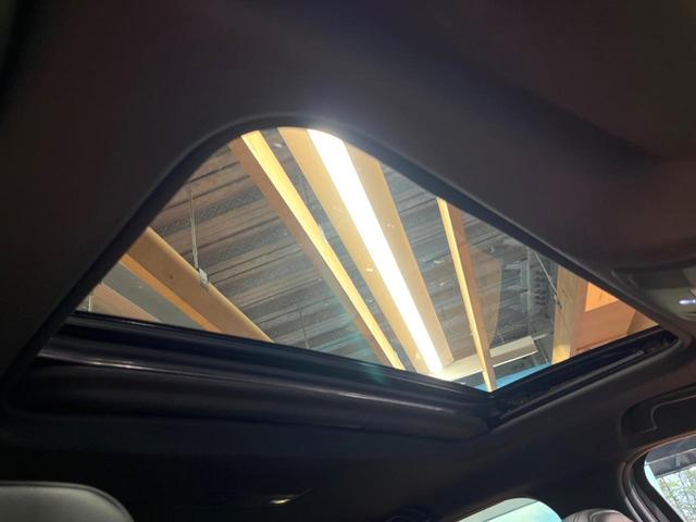 ＣＸ－５ ＸＤ　スポーツアピアランス　禁煙　サンルーフ　ＢＯＳＥサウンド　純正１０型ナビ　全周囲カメラ　ブラインドスポットモニター　レーダークルーズ　電動リアゲート　黒革　シートヒーター　ＬＥＤヘッド　純正１９インチアルミ　ＥＴＣ（3枚目）