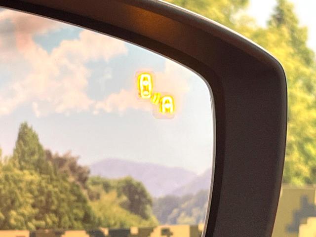 ＣＸ－５ ＸＤ　スポーツアピアランス　禁煙　サンルーフ　ＢＯＳＥサウンド　純正１０型ナビ　全周囲カメラ　ブラインドスポットモニター　レーダークルーズ　電動リアゲート　黒革　シートヒーター　ＬＥＤヘッド　純正１９インチアルミ　ＥＴＣ（7枚目）