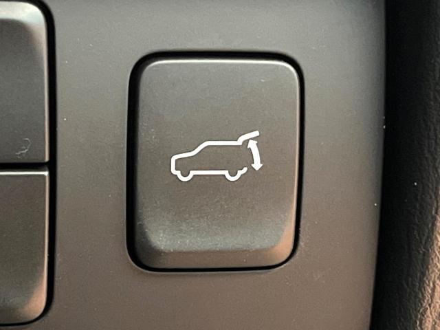 ＣＸ－５ ＸＤ　スポーツアピアランス　禁煙　サンルーフ　ＢＯＳＥサウンド　純正１０型ナビ　全周囲カメラ　ブラインドスポットモニター　レーダークルーズ　電動リアゲート　黒革　シートヒーター　ＬＥＤヘッド　純正１９インチアルミ　ＥＴＣ（9枚目）