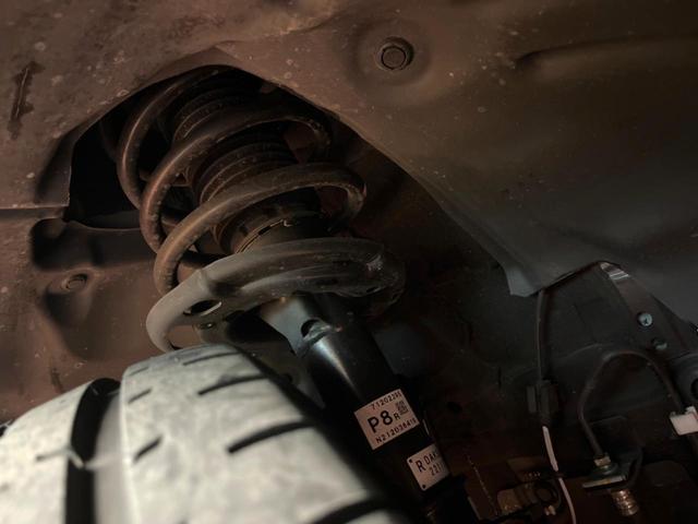 ＣＸ－５ ＸＤ　スポーツアピアランス　禁煙　サンルーフ　ＢＯＳＥサウンド　純正１０型ナビ　全周囲カメラ　ブラインドスポットモニター　レーダークルーズ　電動リアゲート　黒革　シートヒーター　ＬＥＤヘッド　純正１９インチアルミ　ＥＴＣ（21枚目）