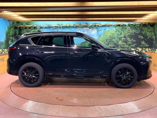 ＣＸ－５ ＸＤ　スポーツアピアランス　禁煙　サンルーフ　ＢＯＳＥサウンド　純正１０型ナビ　全周囲カメラ　ブラインドスポットモニター　レーダークルーズ　電動リアゲート　黒革　シートヒーター　ＬＥＤヘッド　純正１９インチアルミ　ＥＴＣ（62枚目）