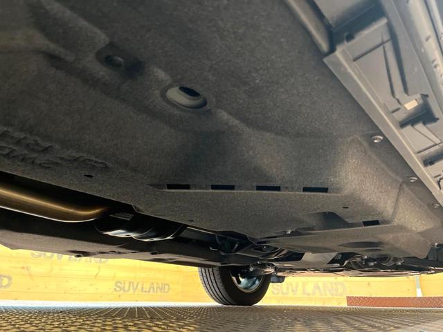 ＣＸ－５ ＸＤ　スポーツアピアランス　禁煙　サンルーフ　ＢＯＳＥサウンド　純正１０型ナビ　全周囲カメラ　ブラインドスポットモニター　レーダークルーズ　電動リアゲート　黒革　シートヒーター　ＬＥＤヘッド　純正１９インチアルミ　ＥＴＣ（70枚目）