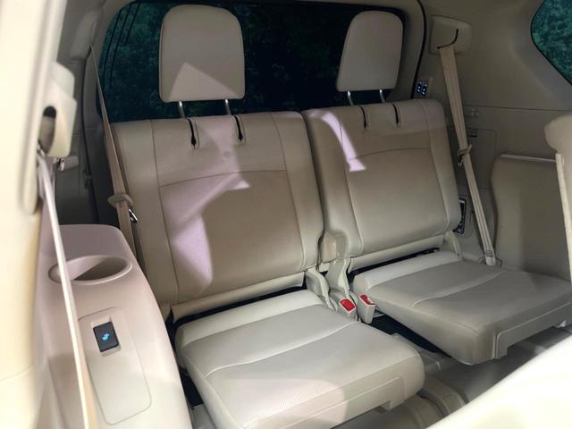 ランドクルーザープラド ＴＸ　Ｌパッケージ　マットブラックエディション　禁煙　７人　サンルーフ　ＢＩＧ－Ｘ１１型ナビ　バックカメラ　レーダークルーズ　ベージュ革　シートベンチレーション　ＬＥＤヘッド　オートハイビーム　純正１８インチアルミ　ルーフレール　ＥＴＣ（11枚目）