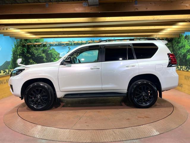 ランドクルーザープラド ＴＸ　Ｌパッケージ　マットブラックエディション　禁煙　７人　サンルーフ　ＢＩＧ－Ｘ１１型ナビ　バックカメラ　レーダークルーズ　ベージュ革　シートベンチレーション　ＬＥＤヘッド　オートハイビーム　純正１８インチアルミ　ルーフレール　ＥＴＣ（18枚目）