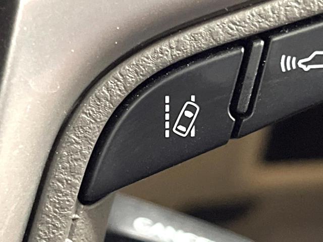 ランドクルーザープラド ＴＸ　Ｌパッケージ　マットブラックエディション　禁煙　７人　サンルーフ　ＢＩＧ－Ｘ１１型ナビ　バックカメラ　レーダークルーズ　ベージュ革　シートベンチレーション　ＬＥＤヘッド　オートハイビーム　純正１８インチアルミ　ルーフレール　ＥＴＣ（45枚目）