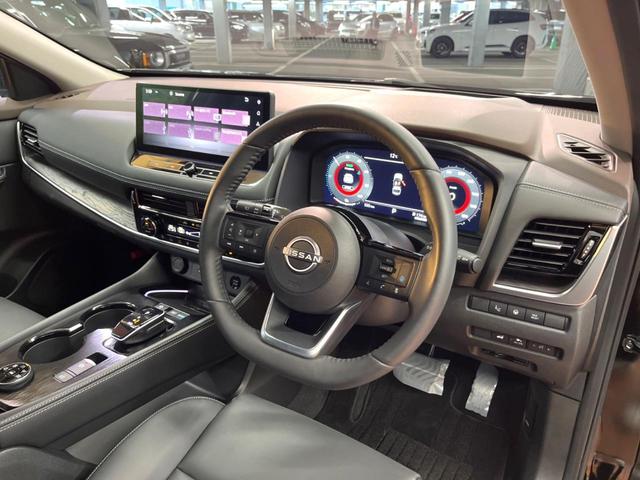 エクストレイル G e-4ORCE 4WD 純正12型ナビ 全周囲カメラ プロパイロット 後方車両検知 デジタルミラー 電動リアゲート シートヒーター LEDヘッド ルーフレール クリアランスソナー ETC 純正19インチアルミ(21枚目)