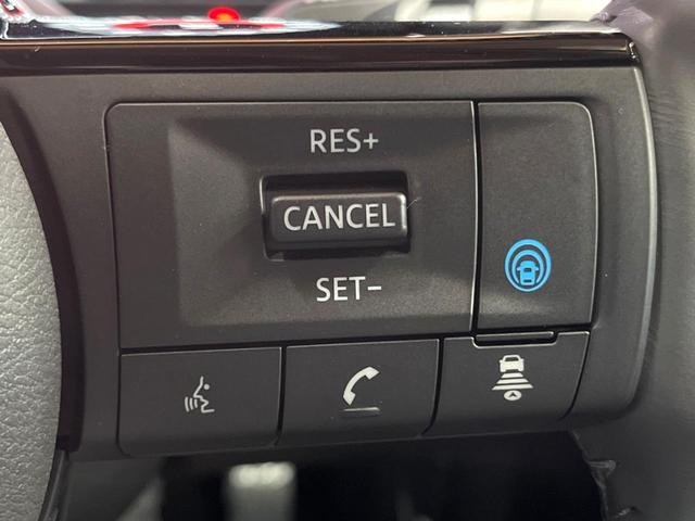 エクストレイル G e-4ORCE 4WD 禁煙 純正12型ナビ 全周囲カメラ プロパイロット 後方車両検知 デジタルミラー 電動リアゲート シートヒーター パワーシート LEDヘッド クリアランスソナー 純正19インチアルミ ETC(5枚目)