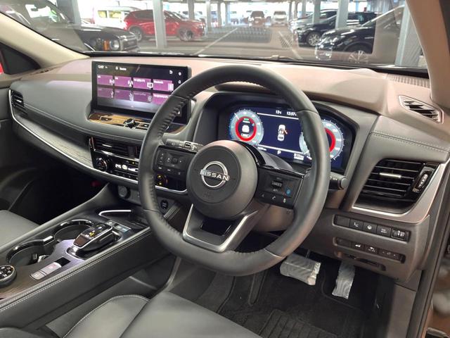 エクストレイル G e-4ORCE 4WD 禁煙 純正12型ナビ 全周囲カメラ プロパイロット 後方車両検知 デジタルミラー 電動リアゲート シートヒーター パワーシート LEDヘッド クリアランスソナー 純正19インチアルミ ETC(21枚目)