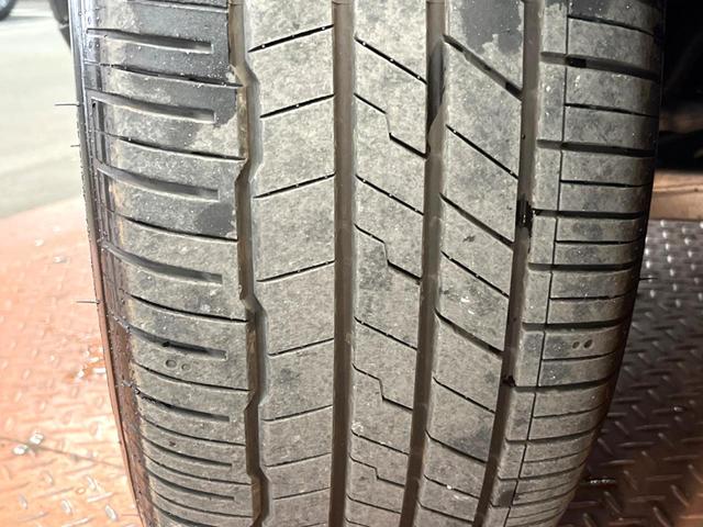 エクストレイル G e-4ORCE 4WD 禁煙 純正12型ナビ 全周囲カメラ プロパイロット 後方車両検知 デジタルミラー 電動リアゲート シートヒーター パワーシート LEDヘッド クリアランスソナー 純正19インチアルミ ETC(27枚目)