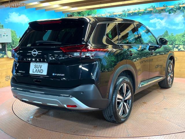 エクストレイル G e-4ORCE 4WD 禁煙 純正12型ナビ 全周囲カメラ プロパイロット 後方車両検知 デジタルミラー 電動リアゲート シートヒーター パワーシート LEDヘッド クリアランスソナー 純正19インチアルミ ETC(60枚目)