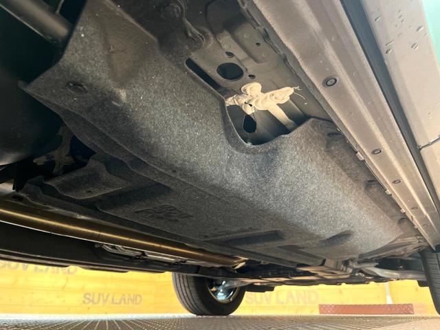 エクストレイル G e-4ORCE 4WD 禁煙 純正12型ナビ 全周囲カメラ プロパイロット 後方車両検知 デジタルミラー 電動リアゲート シートヒーター パワーシート LEDヘッド クリアランスソナー 純正19インチアルミ ETC(68枚目)