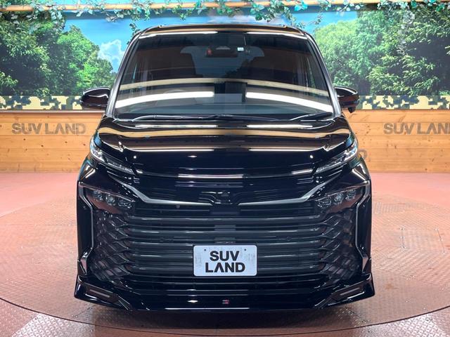 ヴォクシー ハイブリッドS-Z 禁煙 GRエアロ 快適利便パック フリップダウン 純正10型ナビ バックカメラ ブラインドスポットモニター レーダークルーズ 電動リアゲート 三眼LEDヘッド オートハイビーム 両側電動ドア ETC(17枚目)