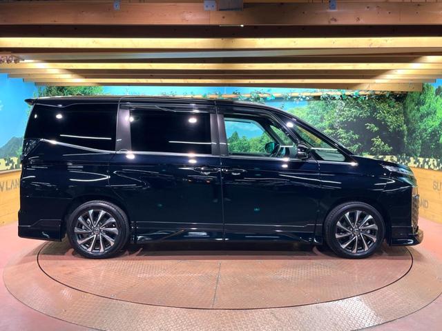 ヴォクシー ハイブリッドS-Z 禁煙 GRエアロ 快適利便パック フリップダウン 純正10型ナビ バックカメラ ブラインドスポットモニター レーダークルーズ 電動リアゲート 三眼LEDヘッド オートハイビーム 両側電動ドア ETC(57枚目)