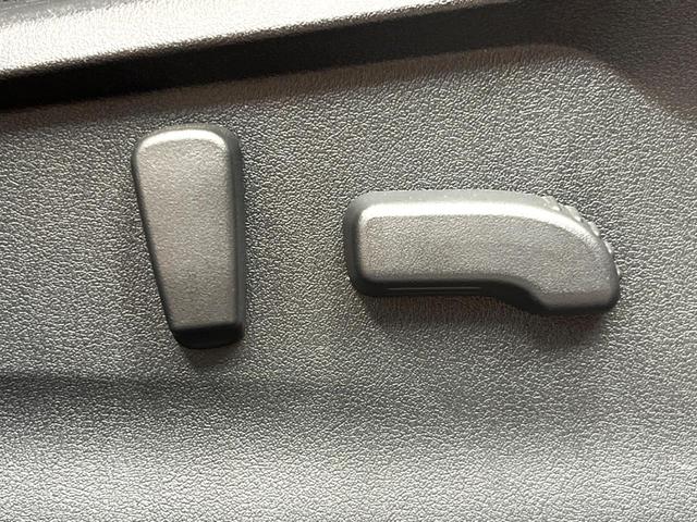 フォレスター ツーリング 禁煙車 アイサイトVer3 レーダークルーズ SDナビ フルセグTV バックカメラ デジタルミラー ハーフレザー メモリーシート シートヒーター パワーバックドア ETC LEDヘッド&フォグ ETC(21枚目)